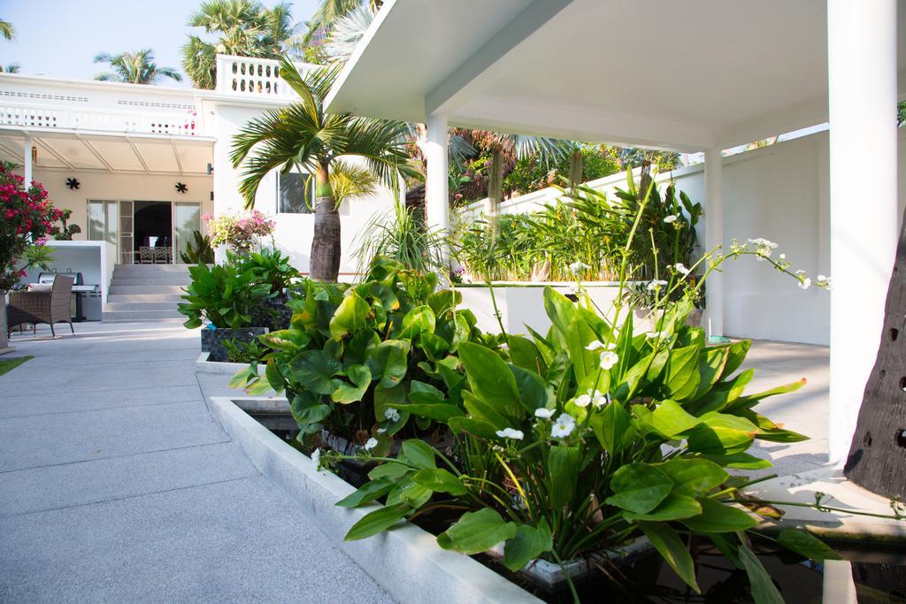 Grand 5Br Pool Villa Sea La Vie Rawai Exterior photo